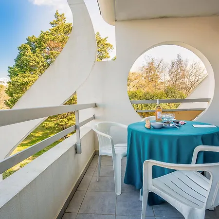 Appartement Tahiti-2 By Interhome