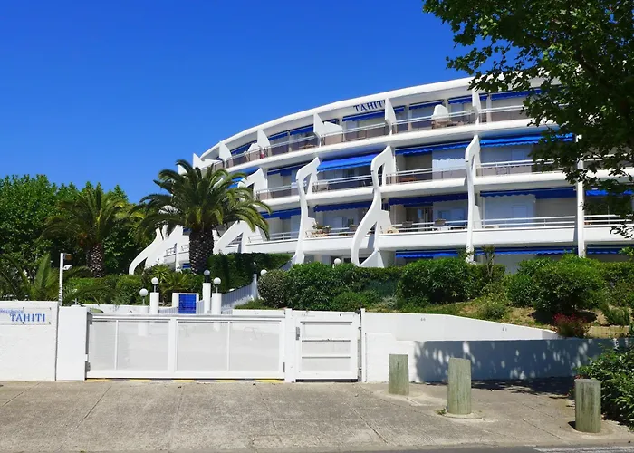 Tahiti-2 By Interhome